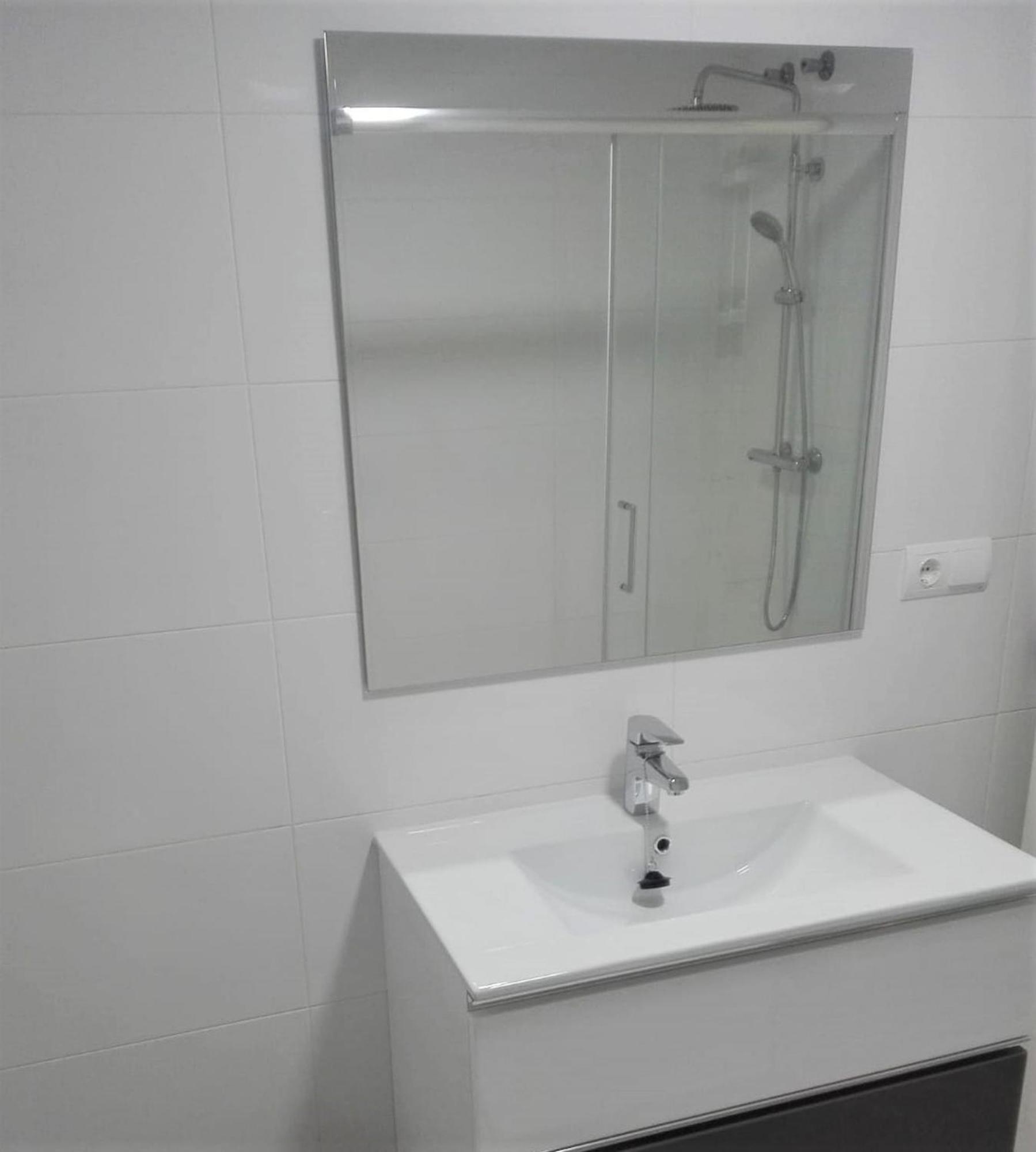 Front Sea View & Terrace Benalbeach Apartment